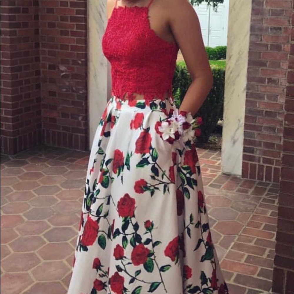 Red Floral Pattern Prom Dress